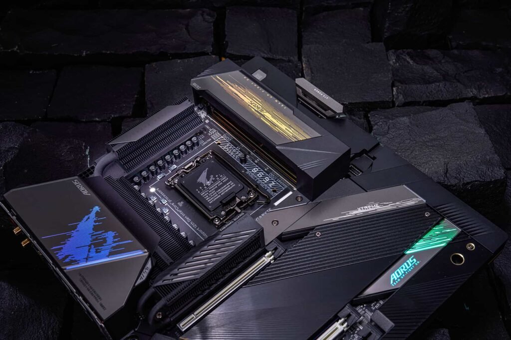 Z690: Do These Higher Power Phases Really Matter?